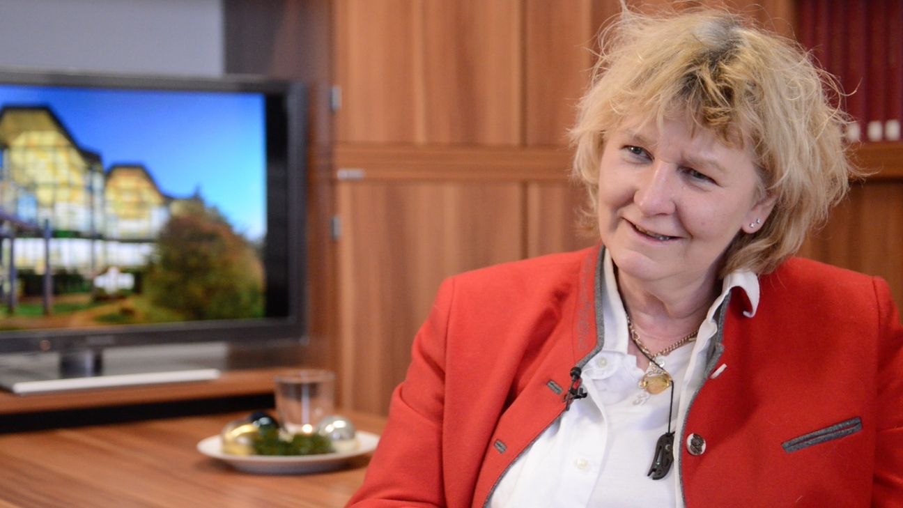 Prof. Dr. Michaela Brohm-Badry erklärt, wie der Jahreswechsel gelingt. Foto: Uni Trier