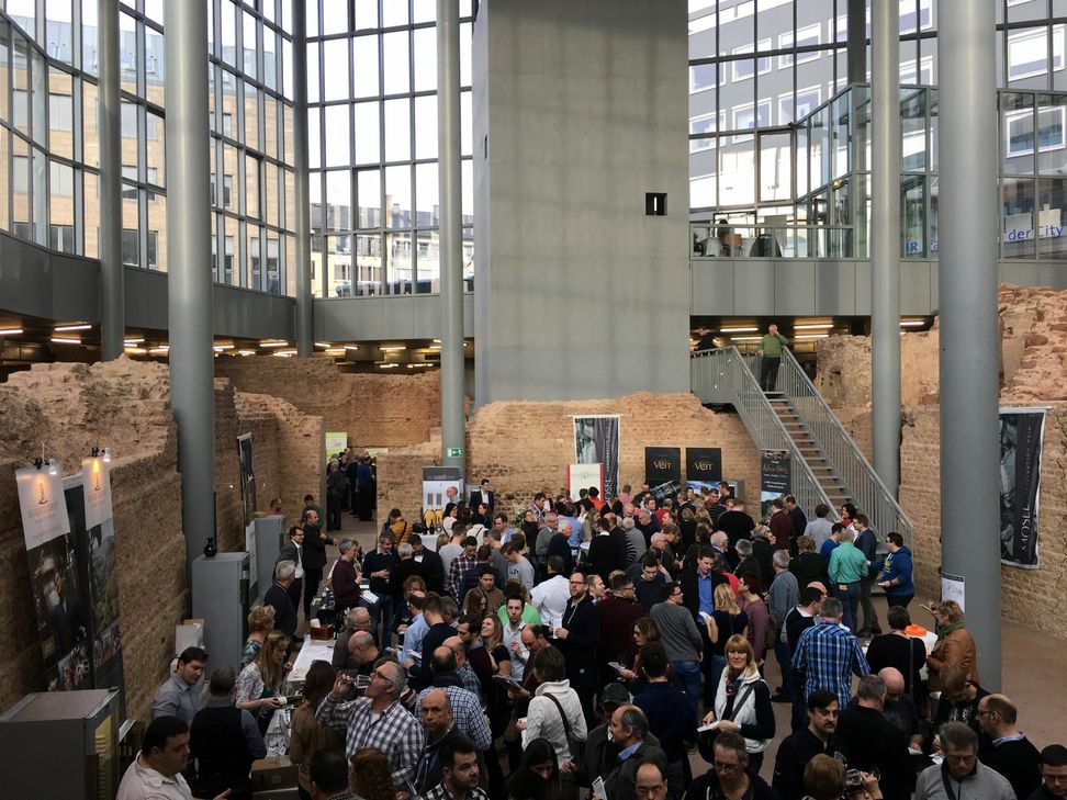 Veranstalter und Gäste haben eine positive Bilanz vom Weinforum Mosel gezogen. Foto:  Moselwein e.V./Ansgar Schmitz