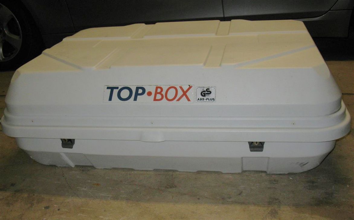 Diese Dachbox sucht dringed ihren Besitzer