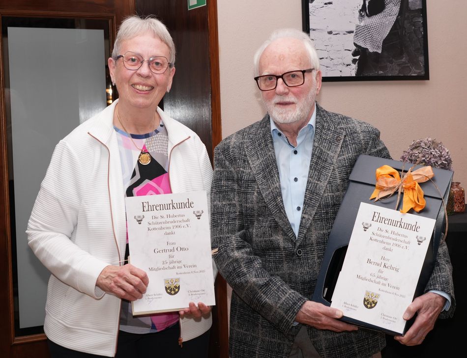 Für ihre 25 Jahre im Verein wurde  Gertrud Otto geehrt und  für stolze 65 Jahre Bernd Kehrig.