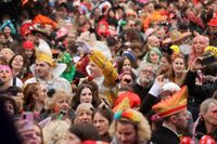 Impressionen von der Prinzenpaarproklamation auf dem Trierer Hauptmarkt an Weiberfastnacht