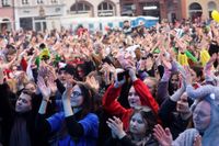 Impressionen von der Prinzenpaarproklamation auf dem Trierer Hauptmarkt an Weiberfastnacht