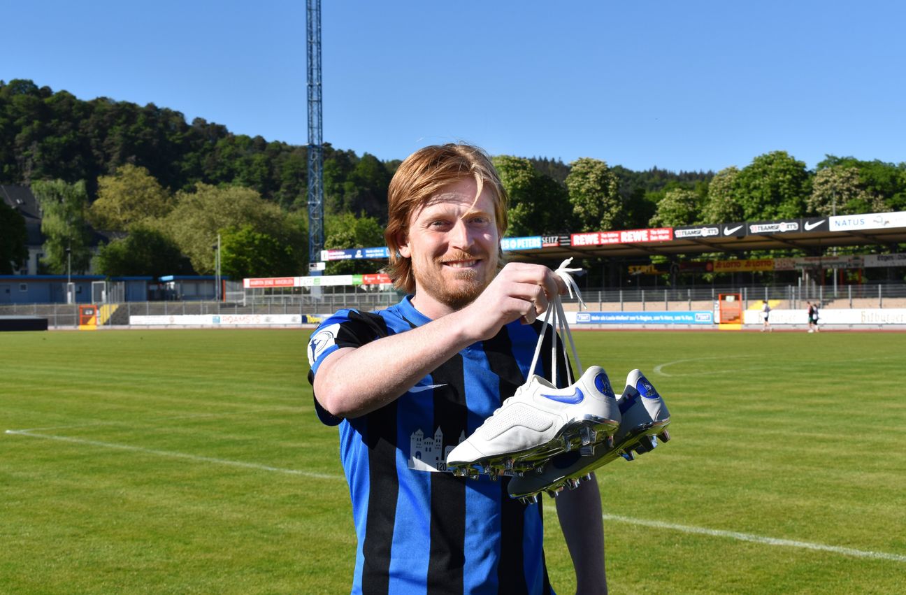 Der 31-Jährige hängt im Sommer seine Fußballschuhe an den Nagel.