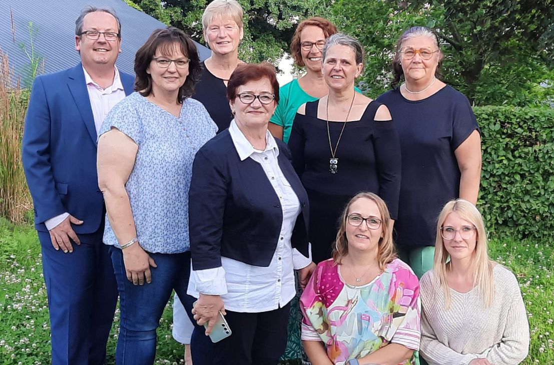 Das Leitungsteam des St. Vinzenzhauses Speicher ehrte sechs Mitgliederinnen und Mitglieder für ihr langjähriges Engagement.