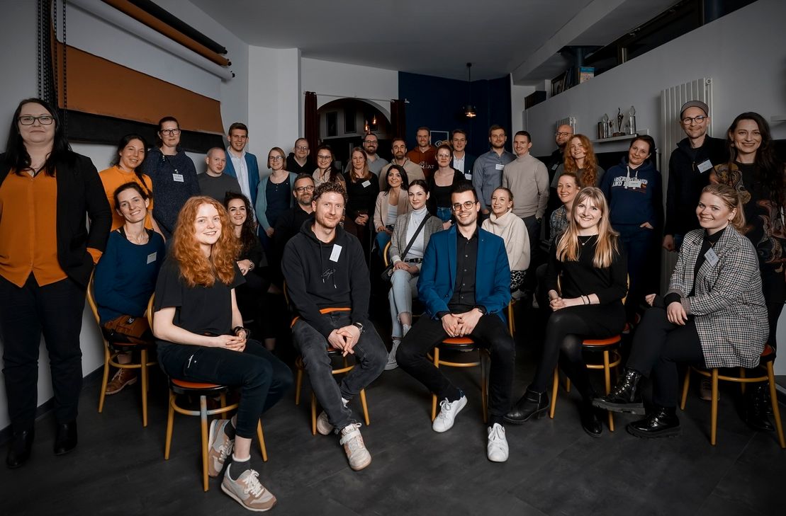 Fast 40 junge Gründer*innen aus dem Rhein-Hunsrück-Kreis waren Anfang März zum ersten Treffen gekommen. Nun geht es in die zweite Runde und die Initiatoren der Kampagne GELOBTES LAND freuen sich auf eine rege Teilnahme am 29. Juni.