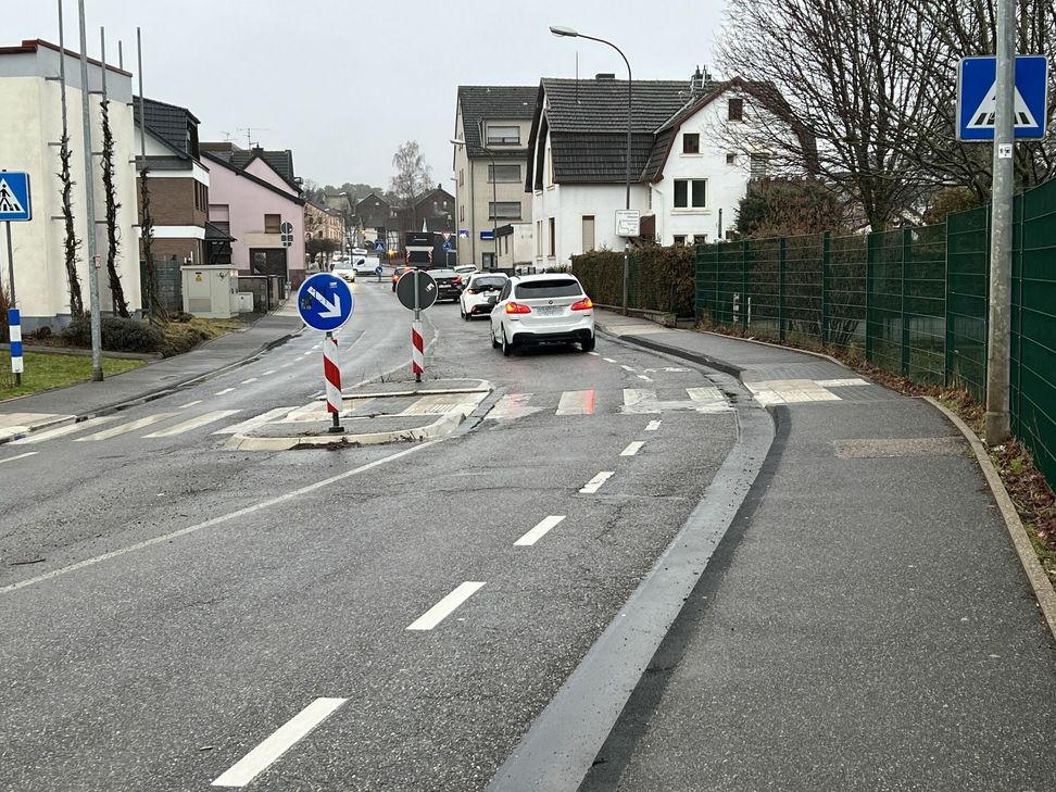An diesem Überweg werden in naher Zukunft Geschwindigkeitsmessungen durchgeführt.