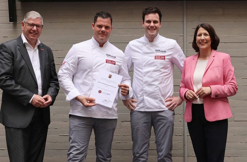Die beiden Bäckerbrüder Holger und Sascha Linden bei der Preisverleihung.