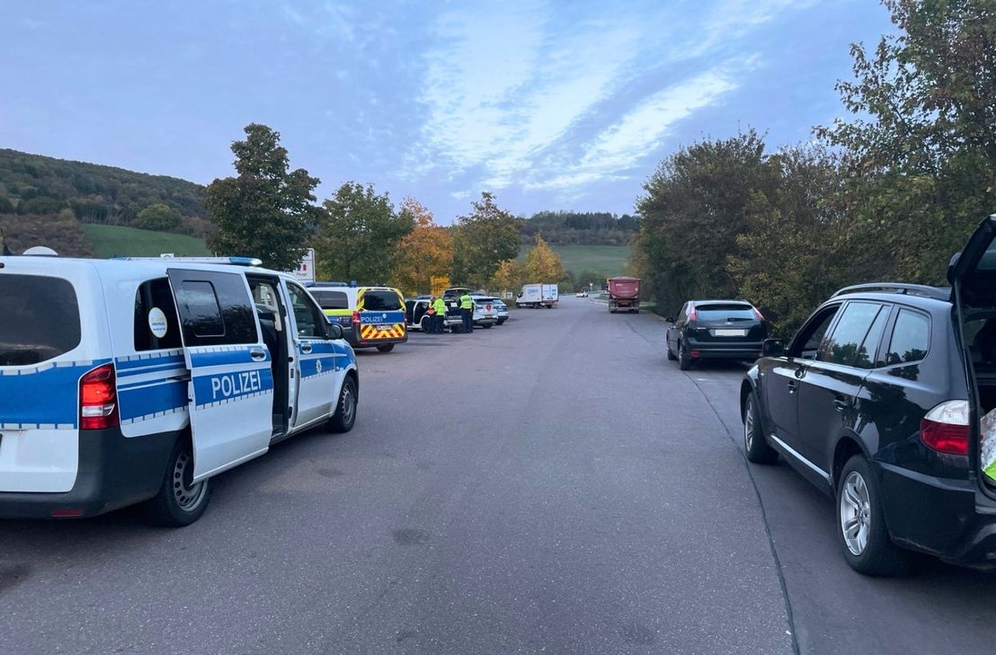 Großkontrolle in Bitburg und Umgebung: Mehr als 150 Personen und Fahrzeuge wurden kontrolliert.