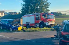 Die Freiwillige Feuerwehr Münstermaifeld musste einen eingeklemmten Fahrer aus seinem Pkw befreien.