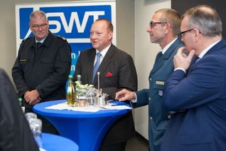 Herbert Albers-Hain (Feuerwehr Trier), Lutz Leide (BImA), Hans-Georg Hartmann (THW), Arndt Müller (SWT). Foto: SWT