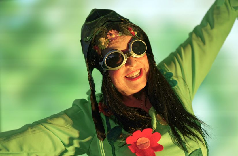 Sandra Karl, Leiterin des Satiricon Theaters Trier,  als "Paulinchen".