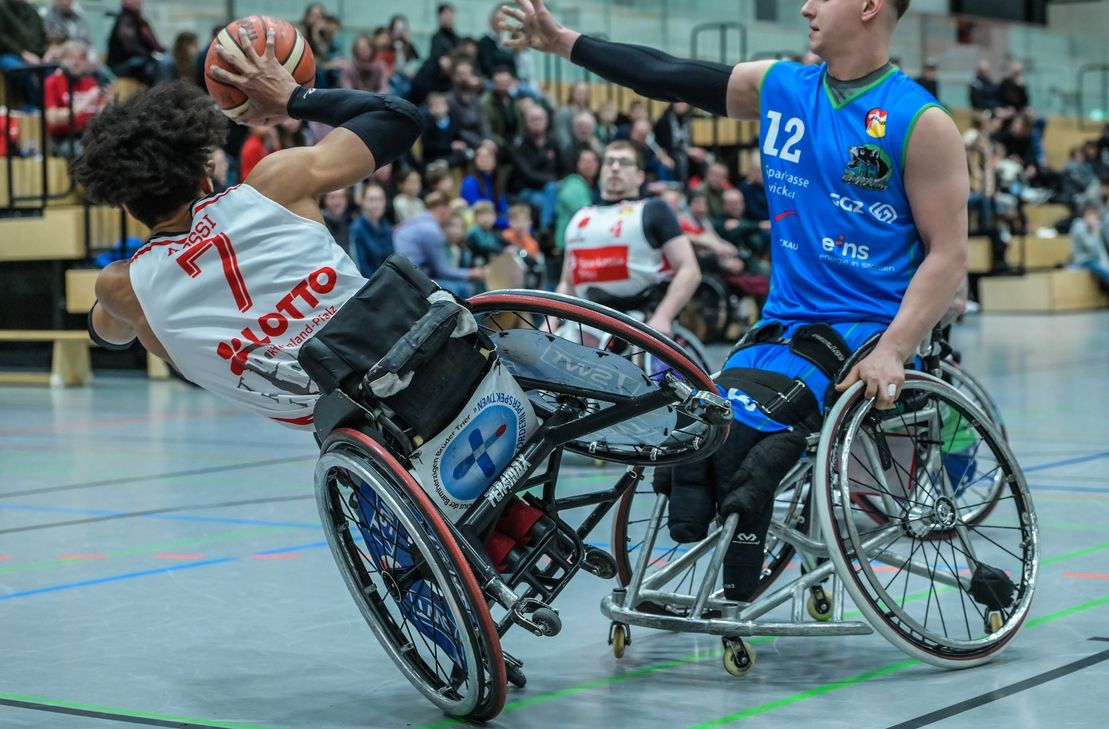 Correy Rossi gegen Zwickau.