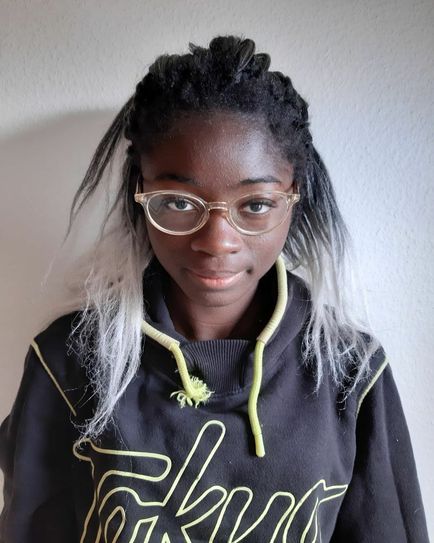 Die 14-jährige Lyza wird vermisst. Foto: Polizei