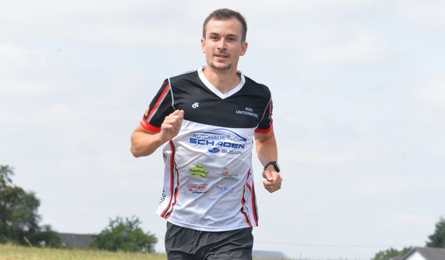 David Simon (Foto) investiert jede Woche 15 bis 20 Trainingsstunden. Am 10. Oktober geht für ihn mit der Teilnahme am Ironman auf Hawaii ein Lebenstraum in Erfüllung.