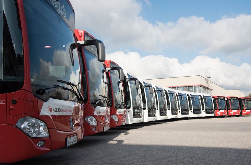 Schüler aus Simmerath, die auf Schleidener Schulen gehen, profitieren von Fahrplananpassungen auf der Linie 68 / 68V. Die Einsatzzeit des NetLiners Simmerath wird in den Ferien ausgeweitet.