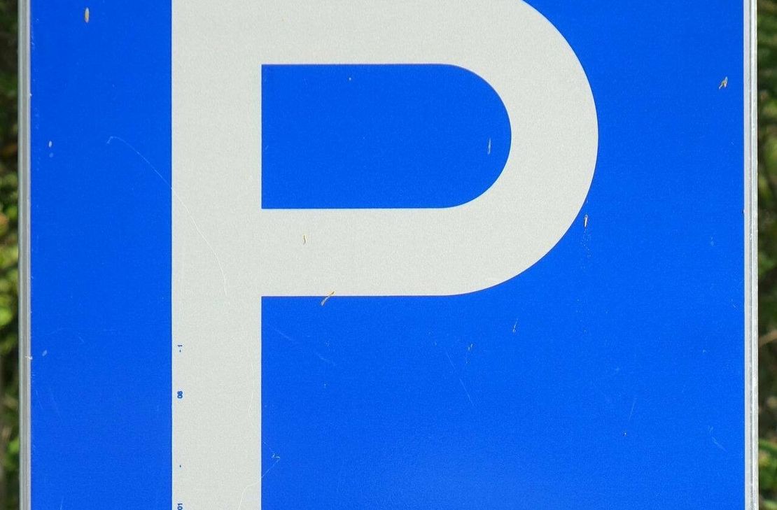 Parkplatzschild (Symbolfoto)