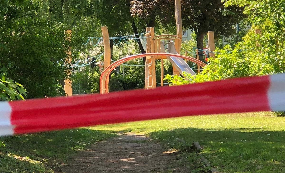 Ab morgen sind die Euskirchener Spielplätze wieder geöffnet. Aber es gibt eine Reihe von Regeln, die beachtet werden müssen. Foto Scholl