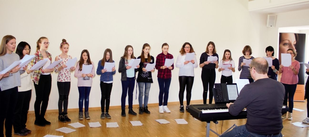 Doch auch die Lieder wollen gut einstudiert sein.