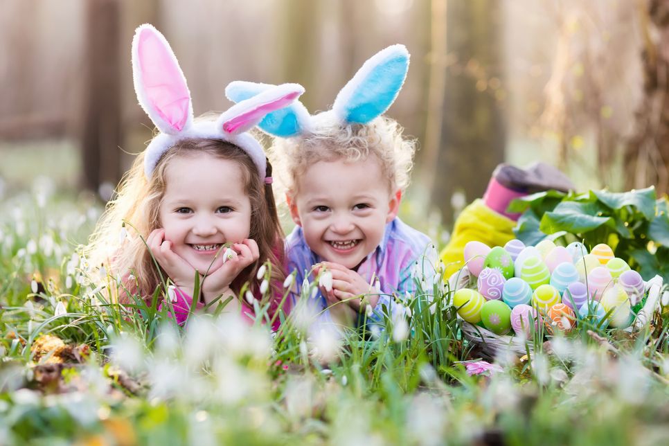 Vor allem die Kinder können es kaum erwarten, am Ostersonntag auf Eiersuche zu gehen. Den meisten Spaß bringt eine lange und ausgiebige Suche im Freien. Foto: Archiv/Fotolia