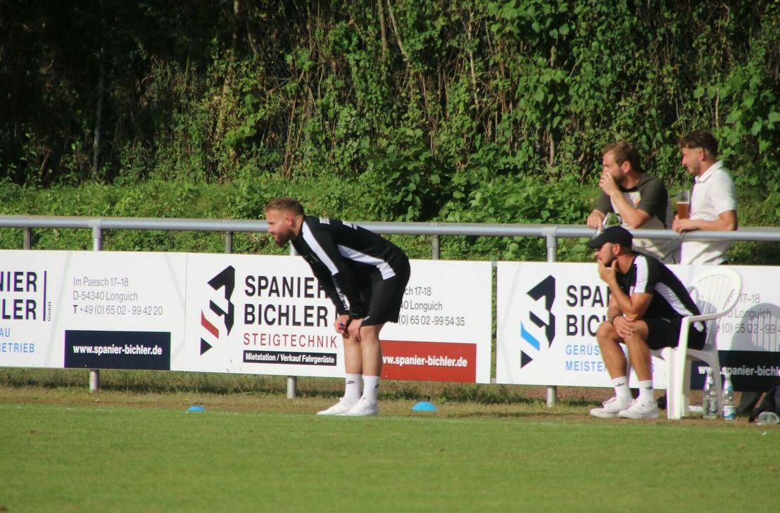 Kevin Schmitt (links) mit seinem Co-Trainer Christian Seitz (rechts).