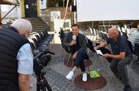 Die „Heckeschlupper“ im Interview mit Holger Winpahl vor der Eröffnung.