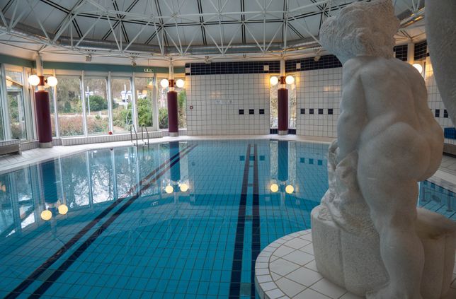 Der öffentliche Badebetrieb im Bewegungsbad mit Saunabereich der Mittelrhein-Klinik in Bad Salzig in Kooperation mit der Stadt Boppard startet am 18. März.