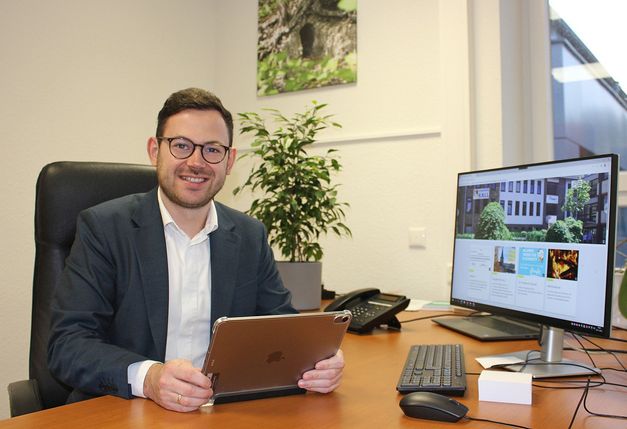 Bei Bürgermeister Emmanuel Kunz fanden drei Frauen aus Steinfeld in seiner Sprechstunde nicht nur Gehör, es wurde auch gehandelt.