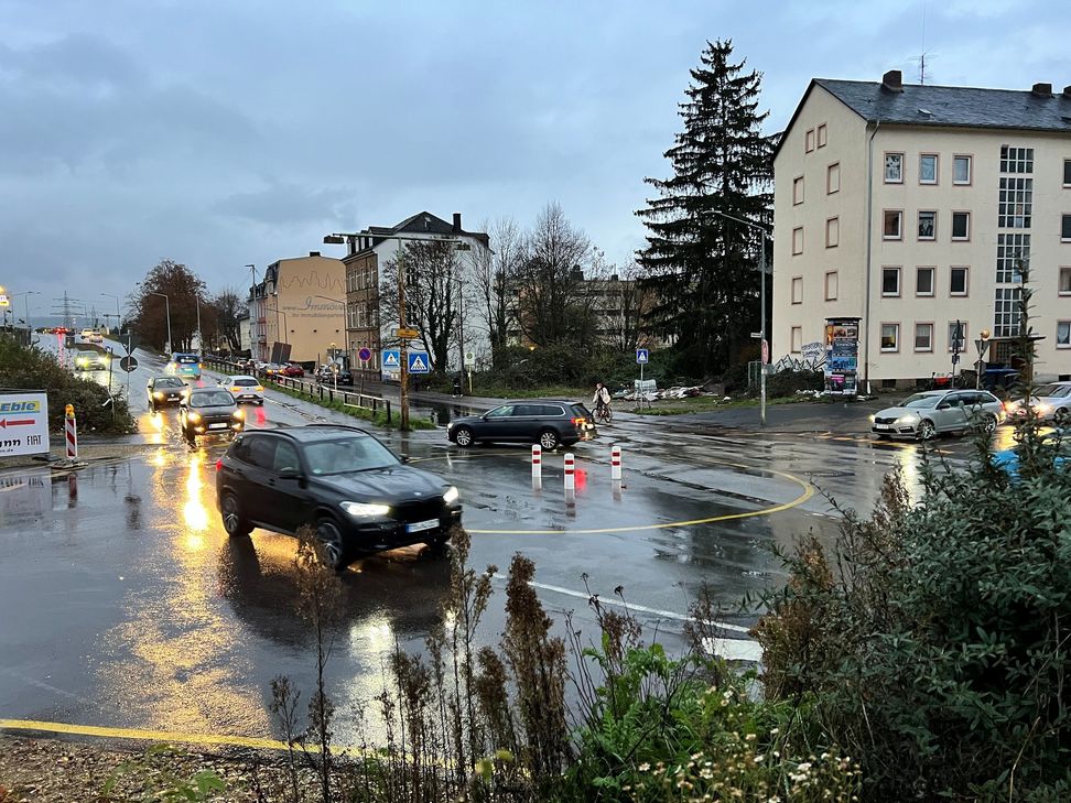 Kreisverkehr an der Markusstraße: bisher provisorisch, jetzt wird er gebaut