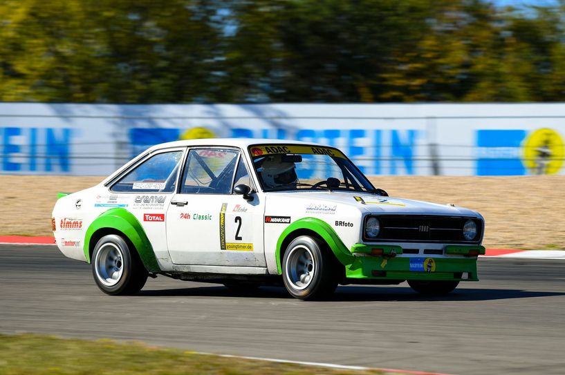 Franz-Josef Heiden und seinen Sohn Marco, die neuen Meister der Youngtimer Trophy sind am Start.  Foto: D. Schäfer