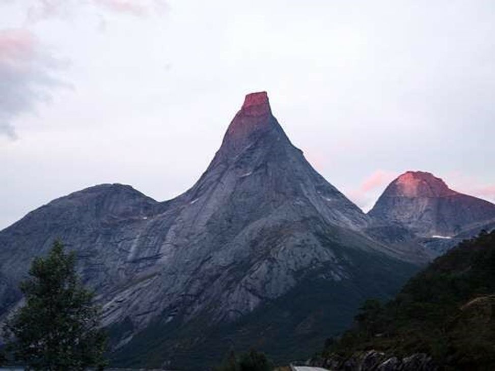 Hans Kammerlander berichtet in Kirn von den schönsten Gipfeln der Welt.