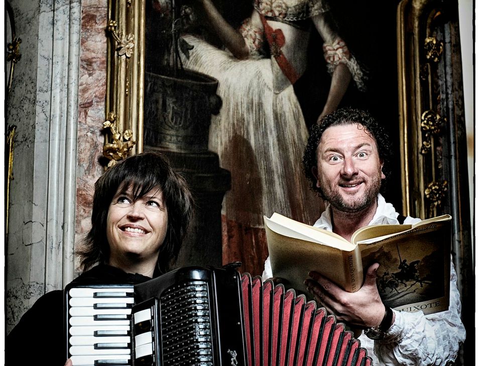 Stefan Wilkening &amp; Akkordeonistin Maria Reiter.