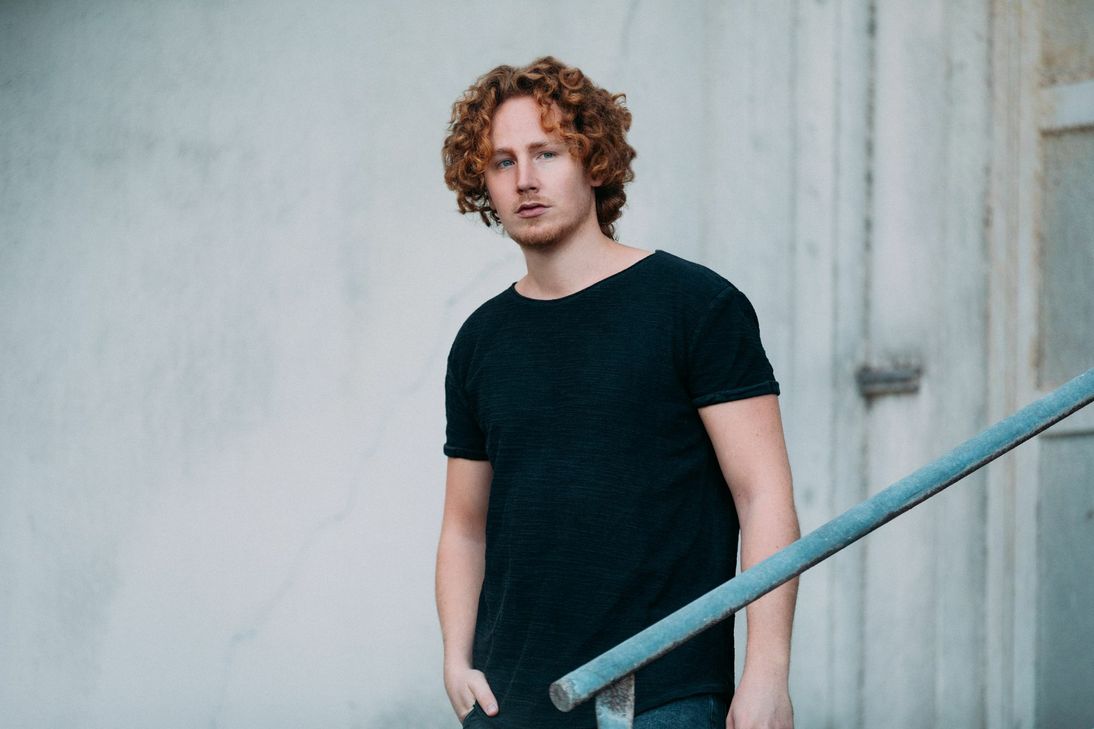 Die Ortsgemeinde Langenlonsheim feiert in diesem Jahr ihr 1250-jähriges Bestehen, und Sänger Michael Schulte feiert mit. Der Bambi Gewinner gibt zusammen mit seiner Band ein Konzert in der Nahegemeinde. Für das verlost der WochenSpiegel Freikarten.