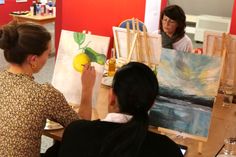 Zahlreiche Besucherinnen und Besucher ließen sich am Wochenende von den Werken Friedrich Karl Ströhers inspirieren, um im Anschluss selbst den Pinsel zu schwingen.