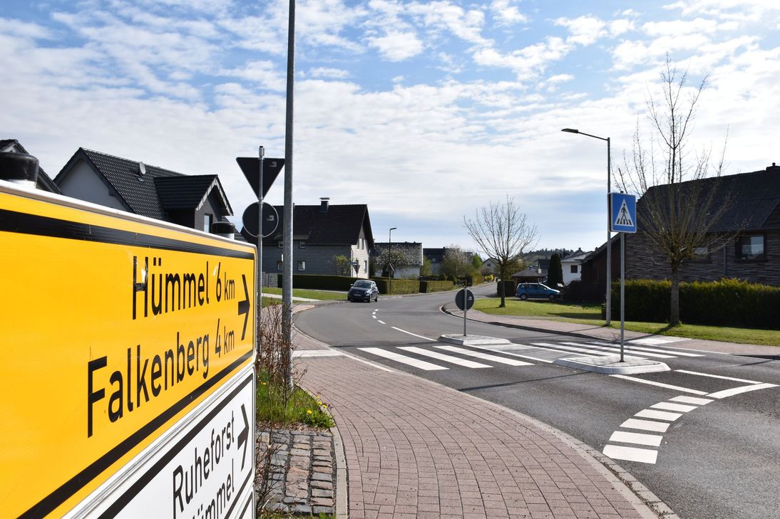 Die K 79 wird innerhalb der Ortslage Tondorf saniert und daher komplett gesperrt.