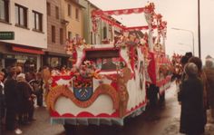 Ein historisches Foto: So sah der FMK Prunkwagen im Jahr 1980 aus.