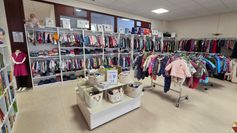 Mehr Platz für Kinderkleidung.