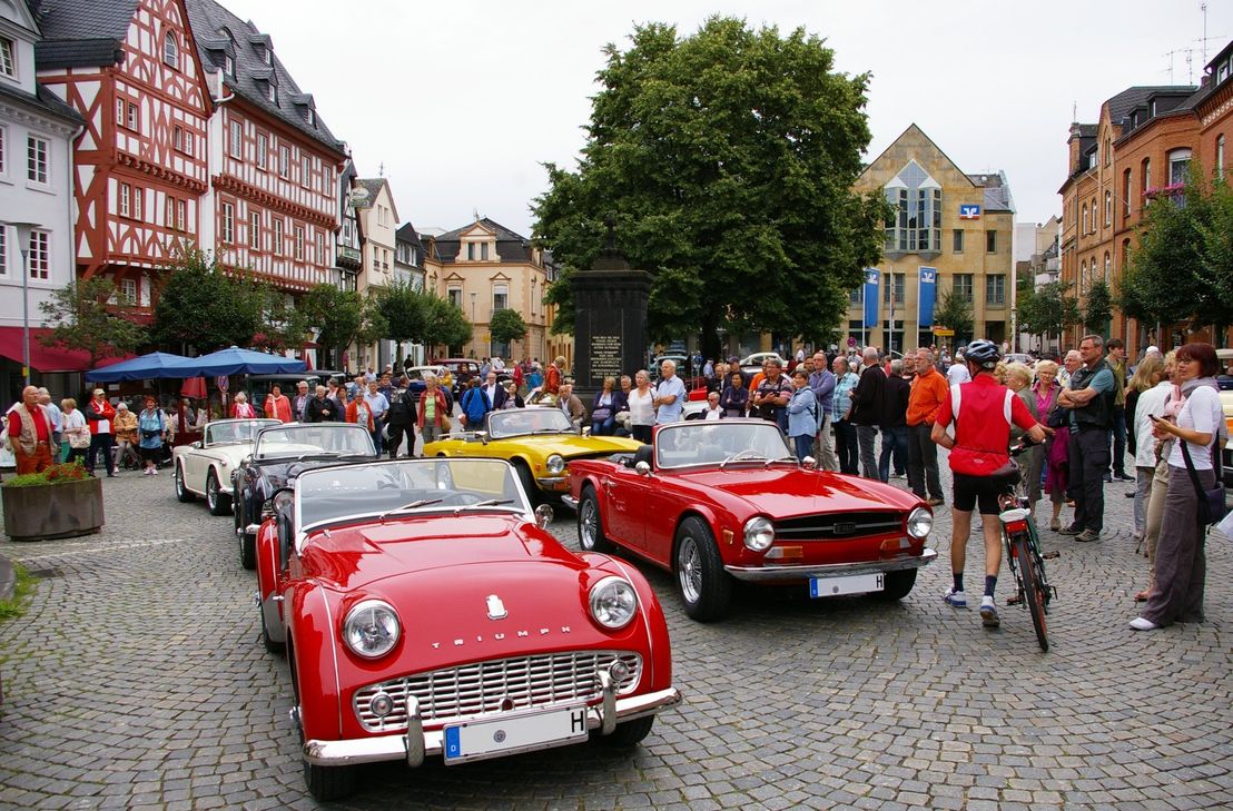 Das 16. Oldtimertreffen in Boppard ist Muss für Fans der klassischen Automobilgeschichte.