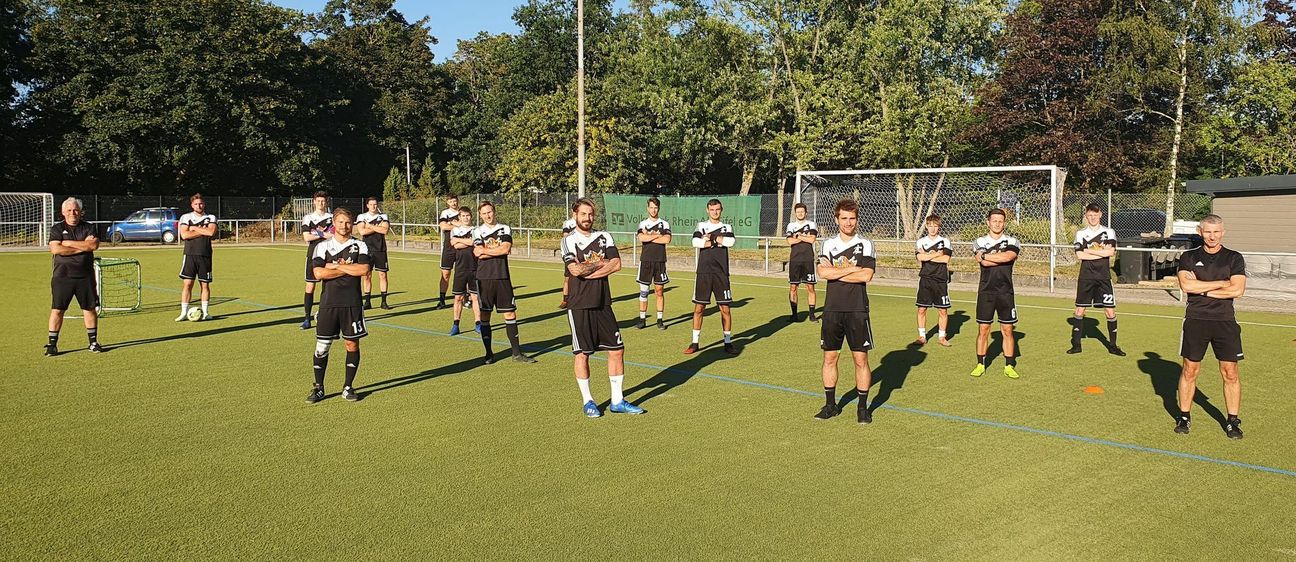 Das Rheinlandliga-Team der SG Eintracht Mendig/Bell.