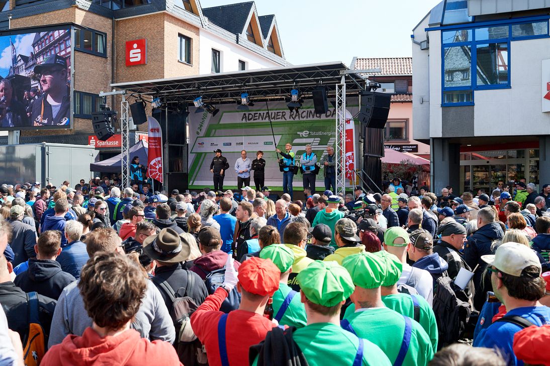 Großer Fanandrang beim Racing-Day in Adenau