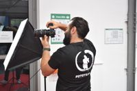Omar Khaled, Gründer der Cybershot Studios in Euskirchen führte ein professionelles Bewerbungsfotoshooting durch.