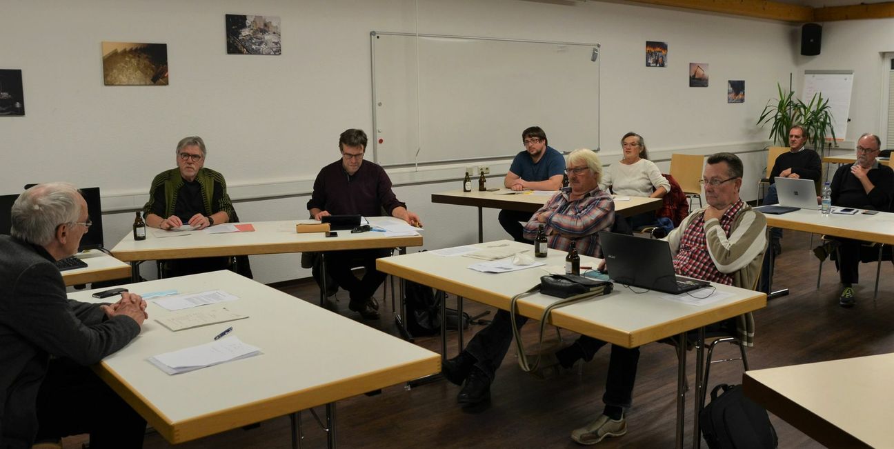 Einstimmig verabschiedeten die Mitglieder des Ortsbeirates Ehrang/Quint eine Resolution zum Erhalt des Ehranger Krankenhauses. Foto: Finkenberg
