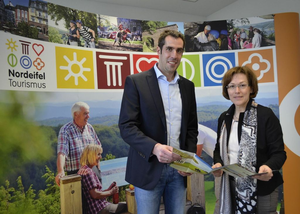 Iris Poth und Patrick Schmidder warfen einen Blick voraus in ein touristisch bedeutsames Jahr. mn-Foto
