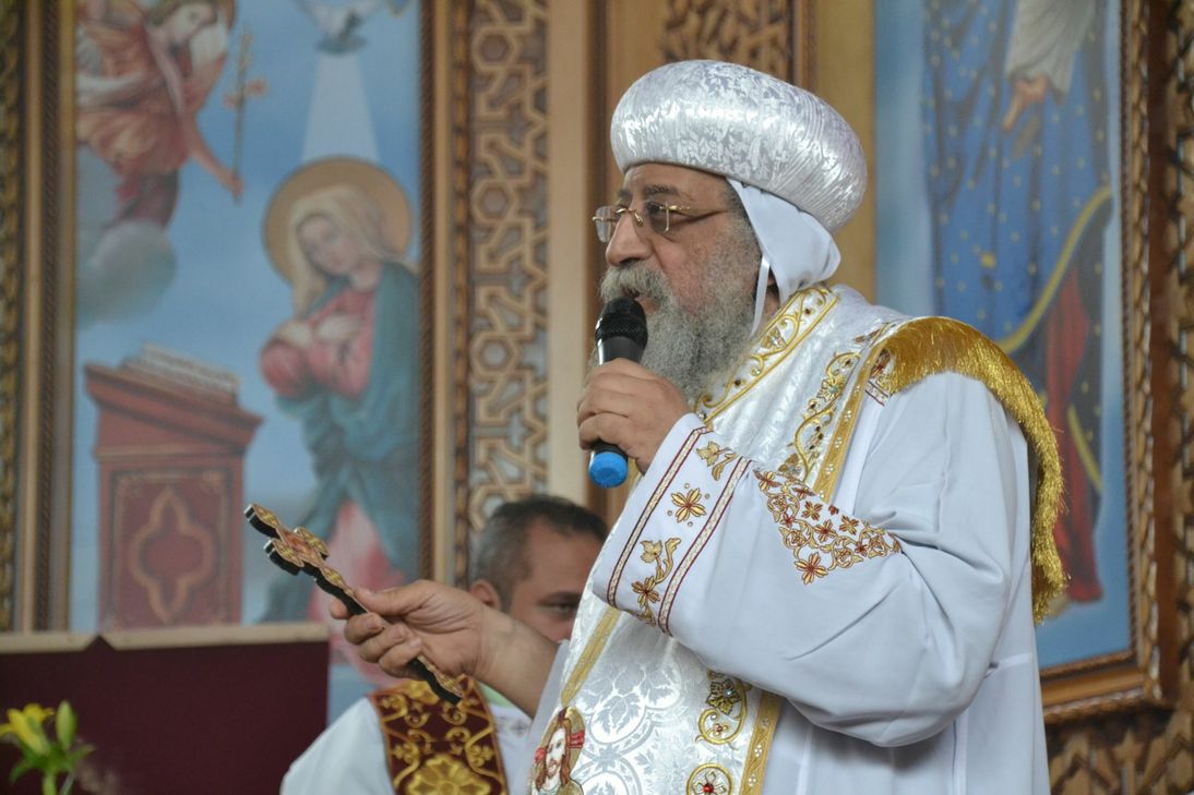 Hoher Besuch aus Kairo: Der Papst der koptisch-orthodoxen Christen segnete in Bitburg die St. Athanasius Kirche und feierte mit der koptischen Gemeinde eine Messe. Fotos: Sybille Schönhofen
