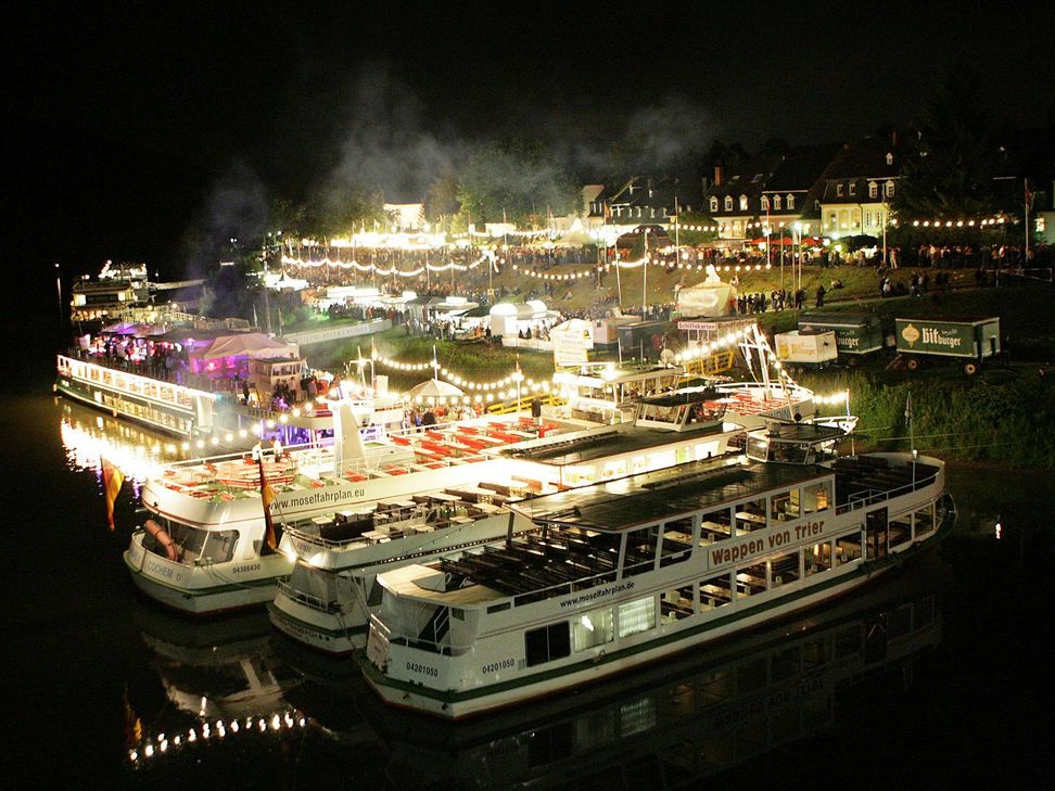 Im Rahmen des Heimatfestes wird Triers Herz wieder vier Tage lang am Moselufer schlagen. Foto: Archiv