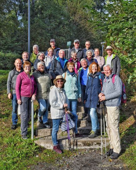 Mitglieder des FSCBw e.V auf dem Weg zum Traumpfädchen Nette-Romantikpfad