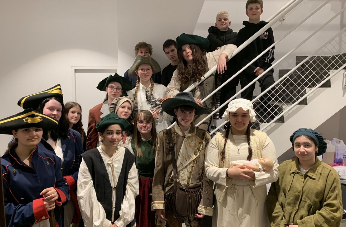 Rheinböller Schüler präsentierten die Geschichte des Schinderhannes in Form eines Kurzmusicals.