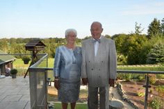 Margret und Heinz Josef Haupt erfreuen sich bester Gesundheit und genießen ihren 60. Hochzeitstag auf Alzen. Foto: T. Förster