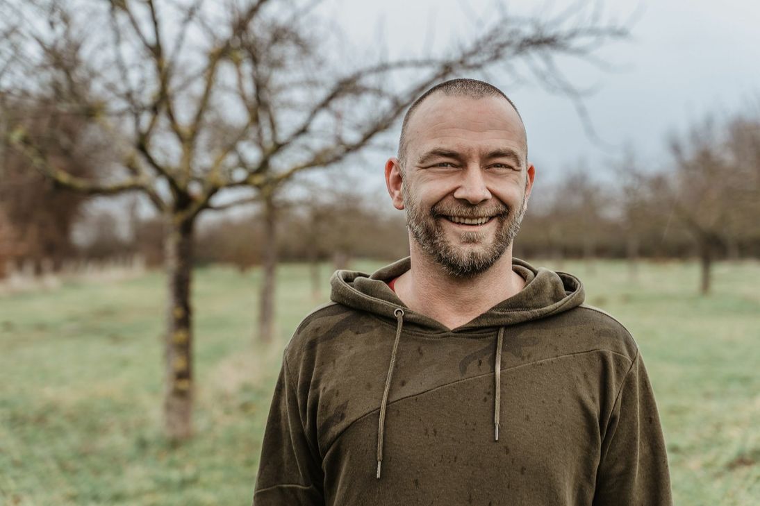 Sven Schwarz aus Weilerswist wurde durch die Ehrensache zum »Ehrenamt des Monats«  gekürt. Foto: Lorena Kraemer / lkfotografie