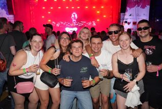 Party pur und Sommerfeeling vom Feinsten bei Electro Love