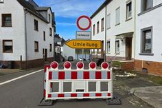 Vollsperrung K65 zwischen Kövenig und Reil: Die Umleitung verläuft über den Montroyal bis nach Reil.